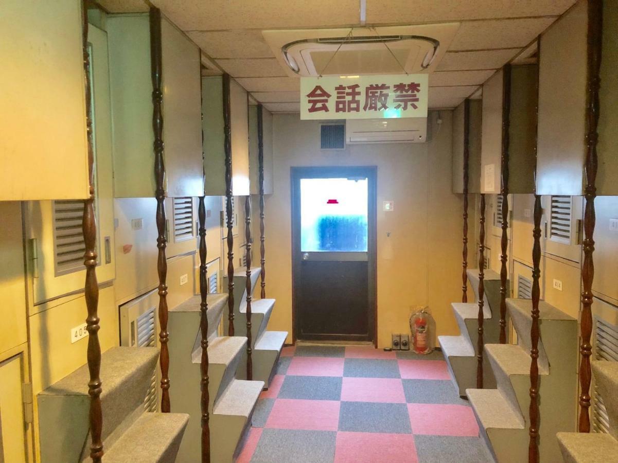 Capsule Hotel Block Room Tokyo Eksteriør bilde